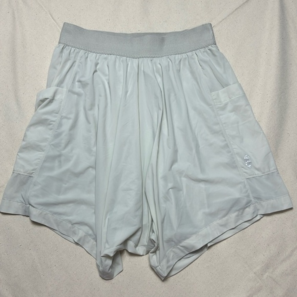 Free people short